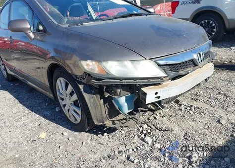 2011 Honda Civic Lx z USA, uszkodzony, nr VIN 19XFA1F57BE034155